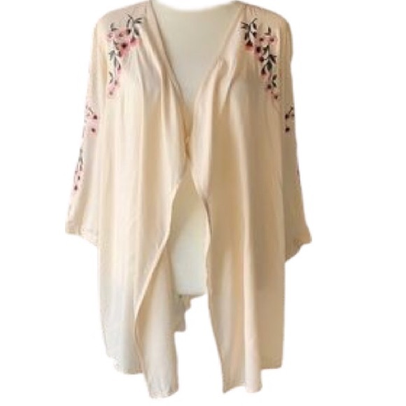 Northern Reflections Sweaters - Northern Reflections Floral Embroidered Cardigan